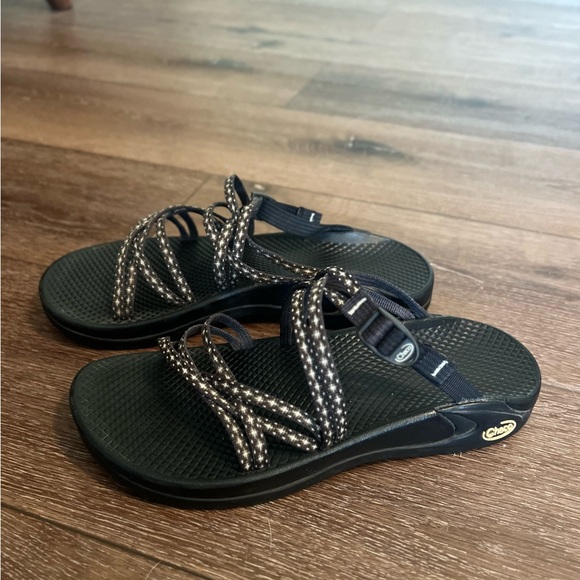 Chaco Shoes - Chaco Black Sandals with Speckled Webbing
